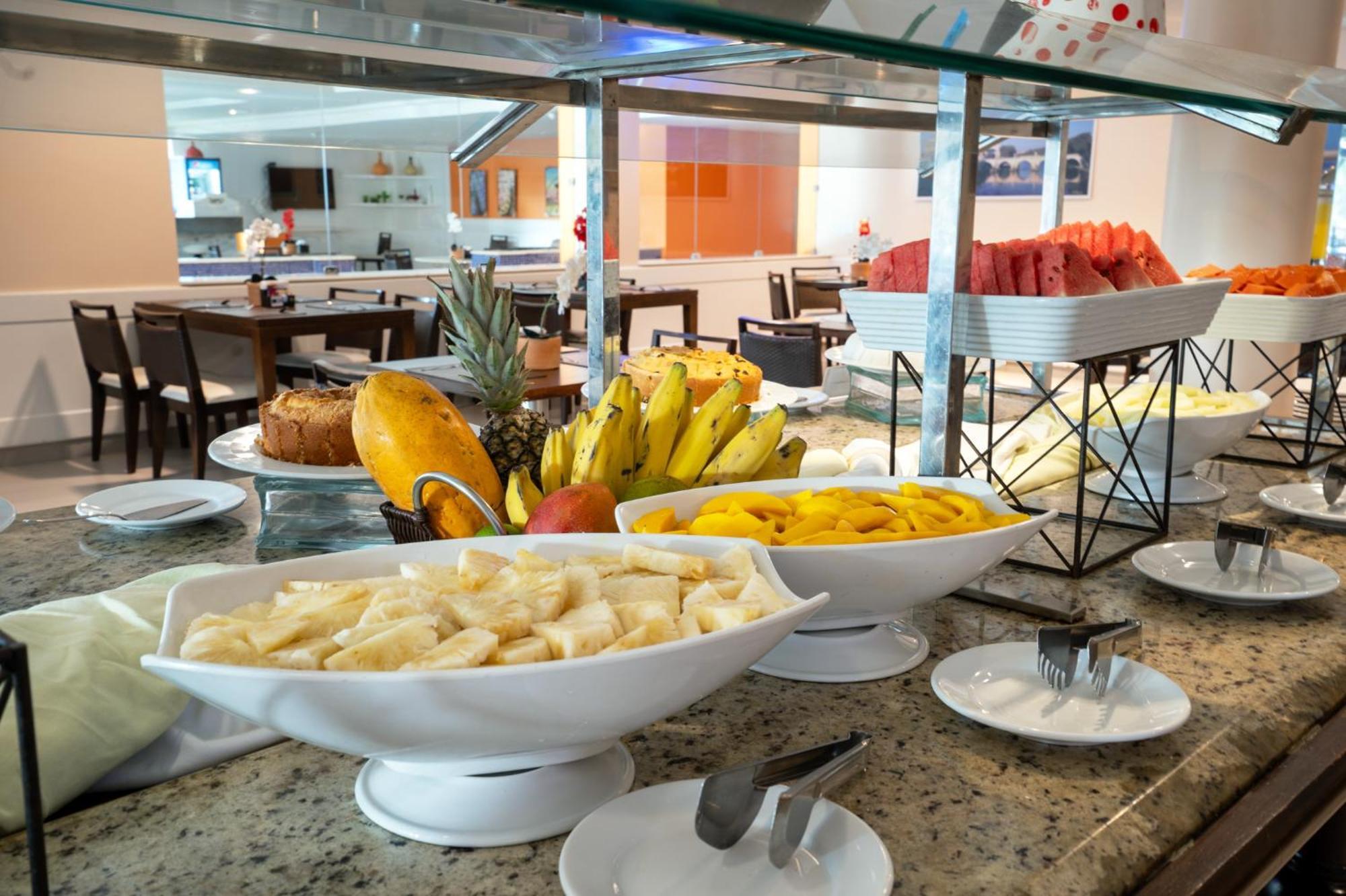 Hotel Bahia Plaza 4*